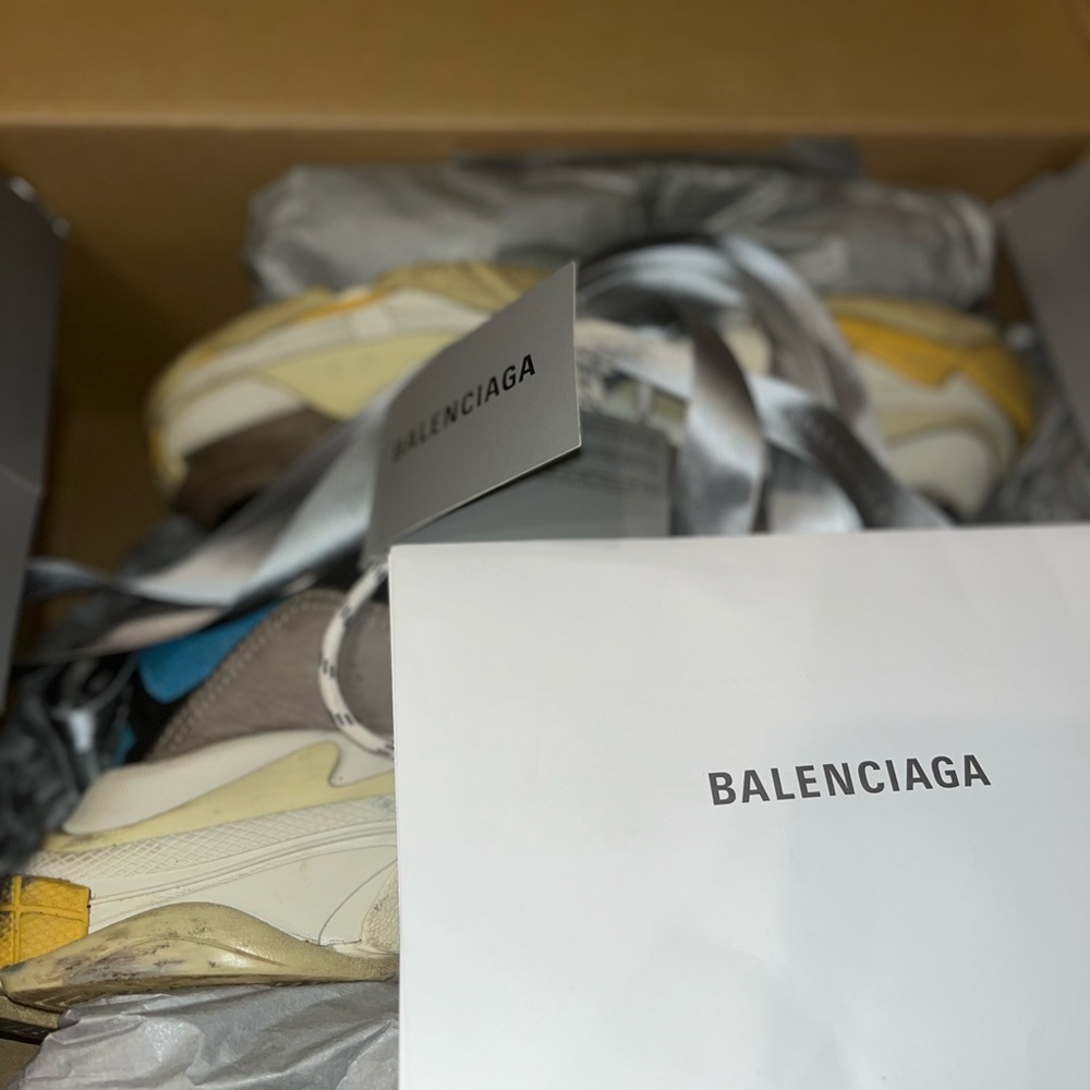 Balenciaga triple S